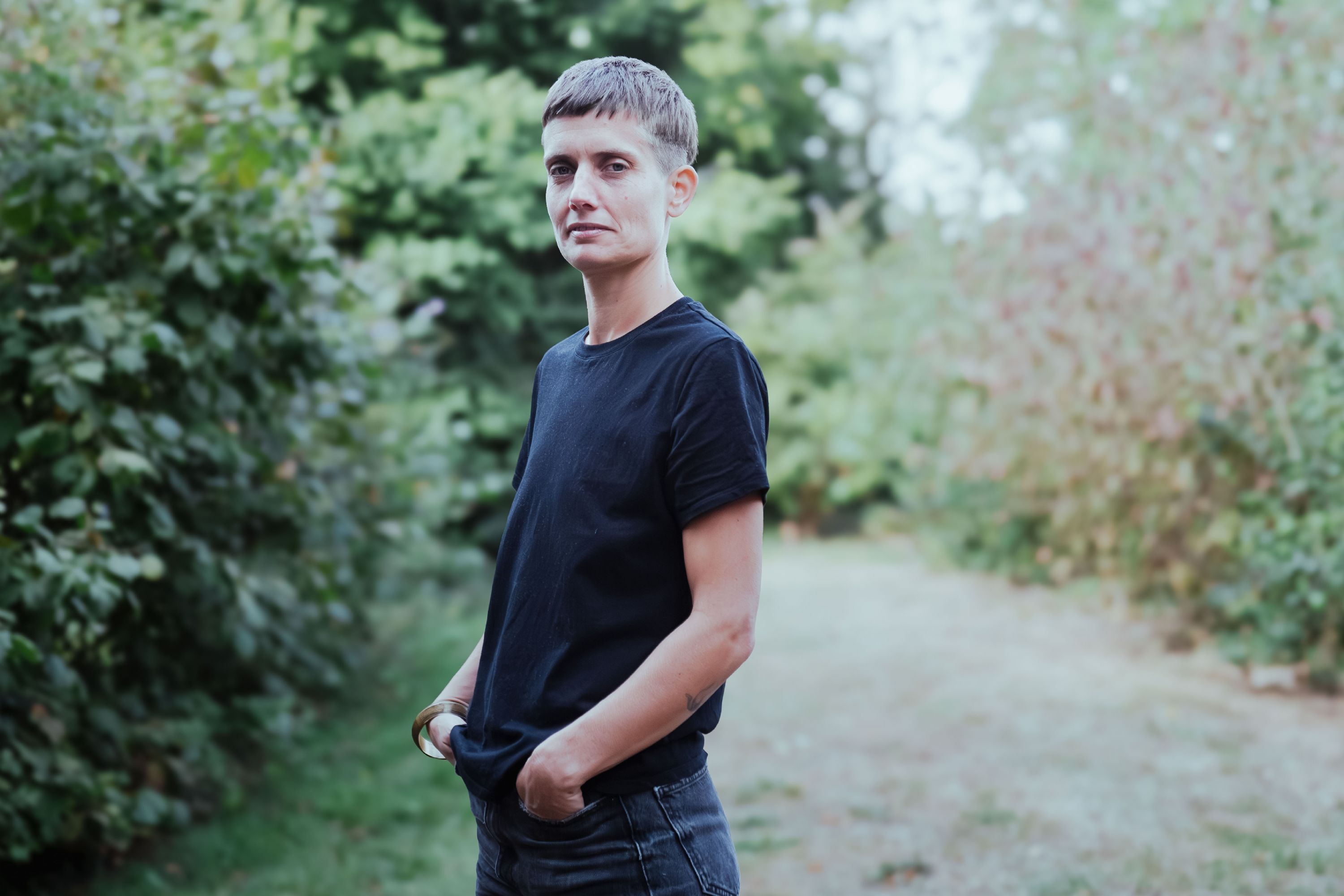 Claire Marcadé Hinge