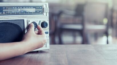 La radio, épicentre de la communauté en milieu rural